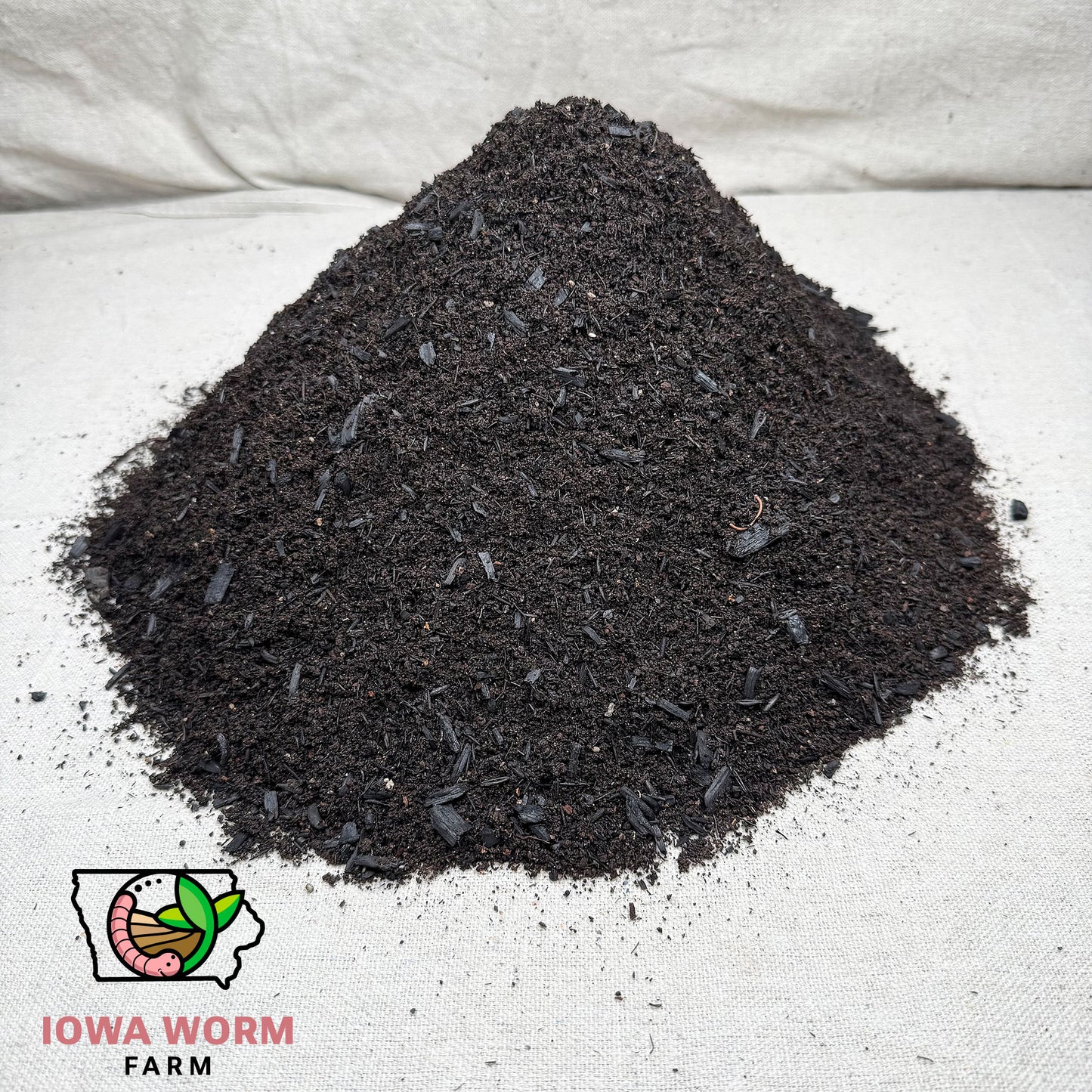 Atlas BioBlend – Worm Castings & Biochar Blend