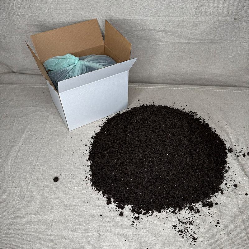 Elmer’s Gold 4 lb packaging: white shipping box, compostable bag, and castings displayed alongside.